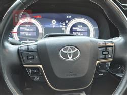 تۆیۆتا کراون